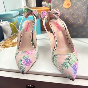 betsy johnson purple floral heels